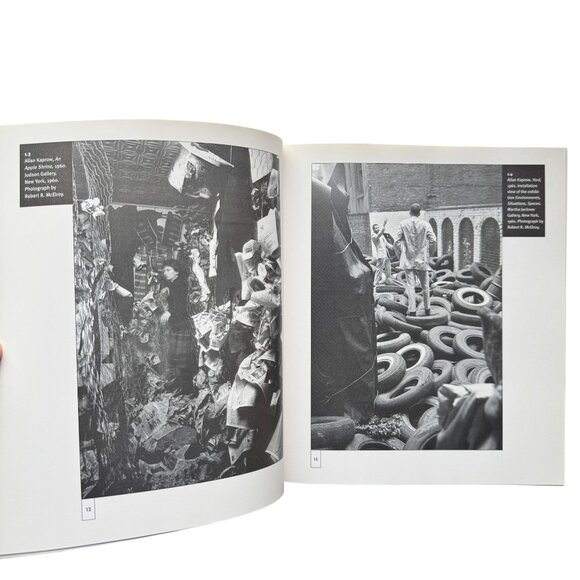 From Margin To Center Installation Art Academic Book By Julie H Reiss 1999 HCDJ - Picture 12 of 16